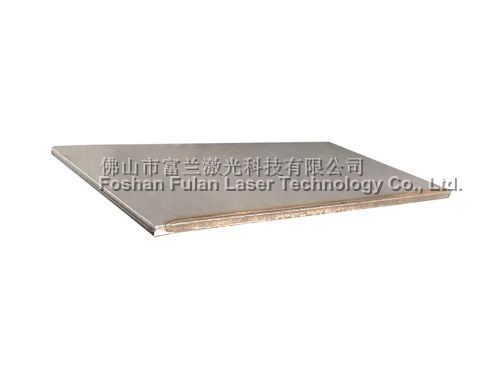 Stainless steel plate laser overlay welding